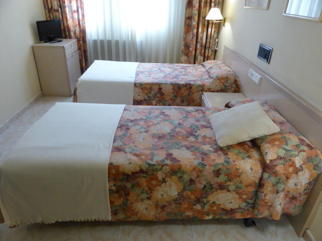 Hotel La Branina Вільябліно Номер фото