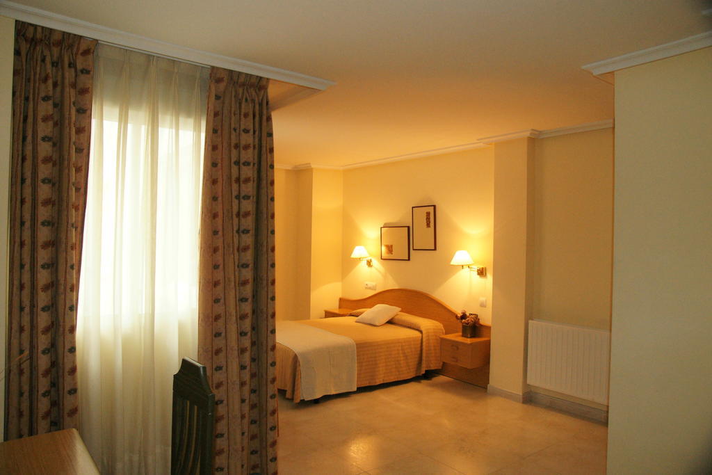 Hotel La Branina Вільябліно Номер фото